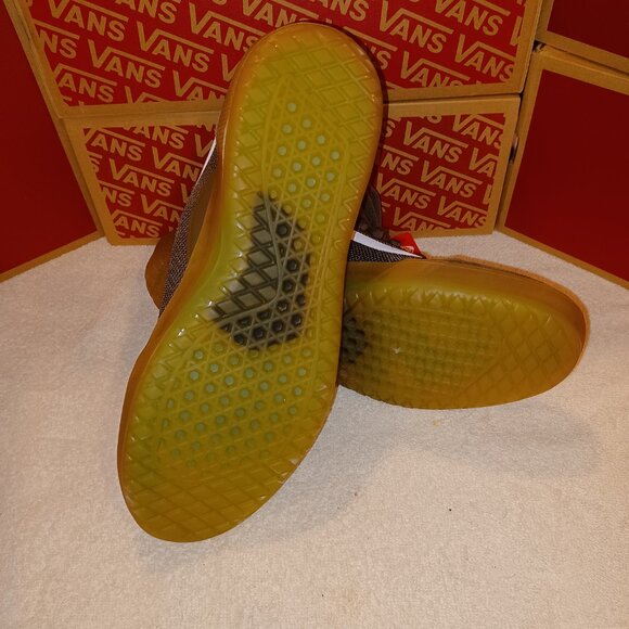 Vans Men's 7/Women's 8.5 Ave Pro Skate Low Top Sneakers Canteen Gum VN0A4BT72KR - Picture 3 of 12